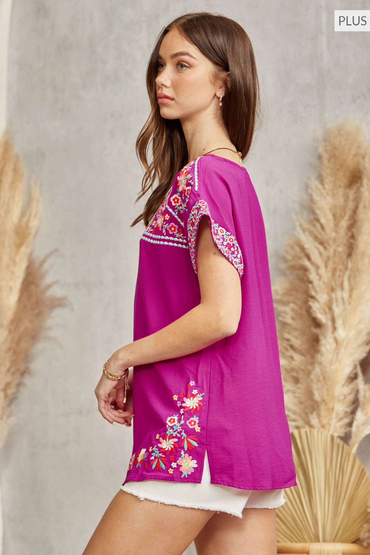 PLUS SIZE Embroidered Top: MAGENTA