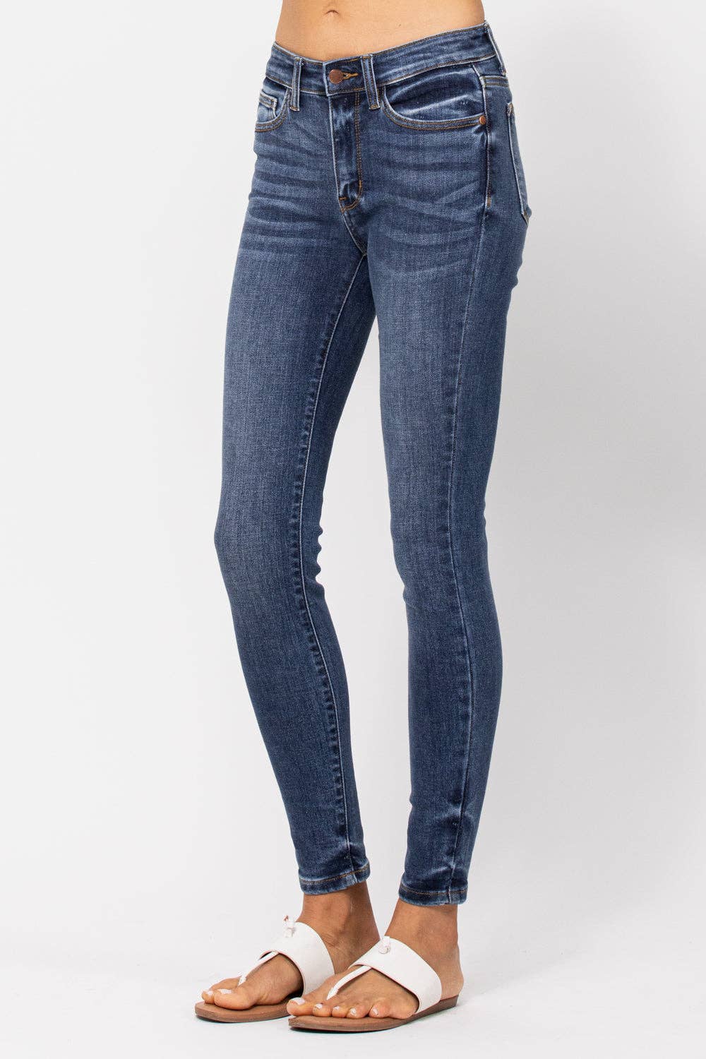 Judy Blue Handsand Mid Rise Skinny