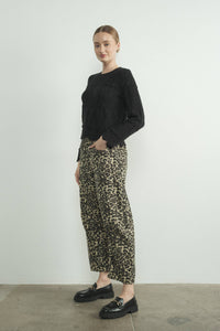 Thumbnail for ANIMAL BARREl LEG RELAX FIT DENIM ANIMAL PRINT PANTS