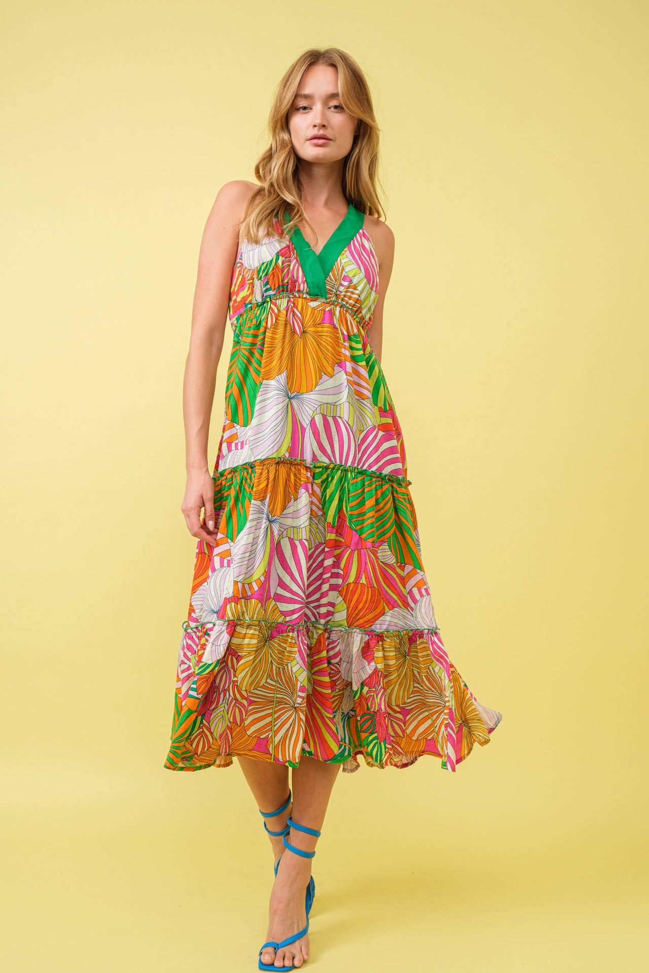 Tropical Halter Strap Empire Tiered Midi Dress: MULTI GREEN