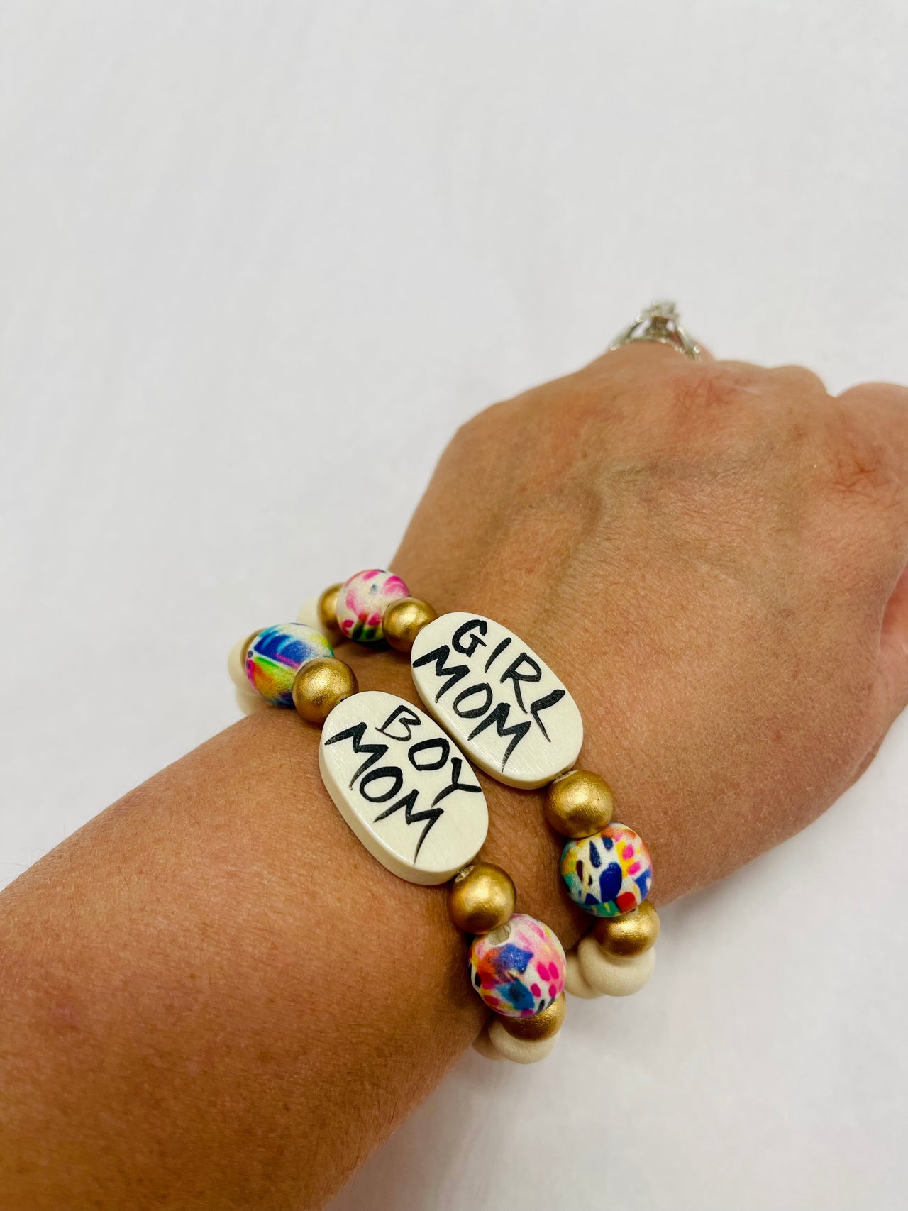 Affirmation Word Beaded Bracelets Inspirational - Abstract - Large Oval: Boy Mom