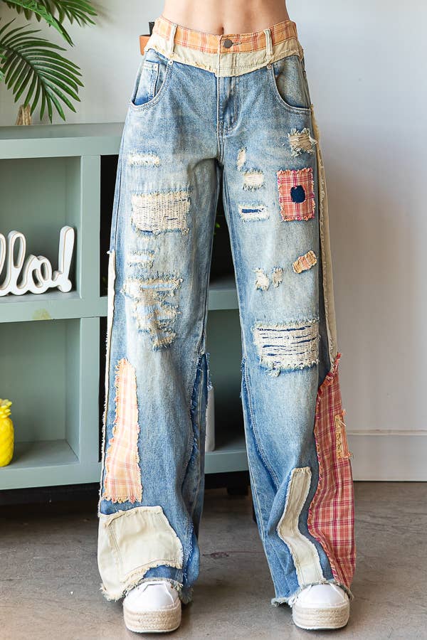 PATCH DETAIL WIDE STRAIGHT DENIM Pants