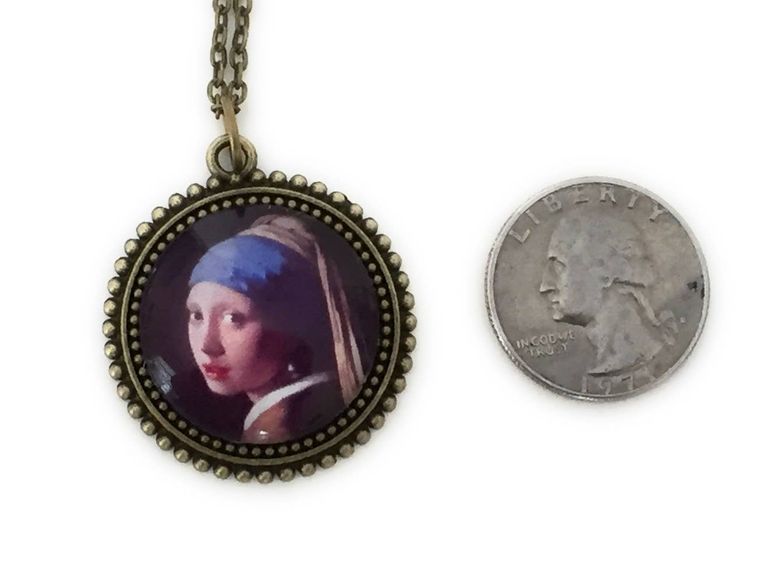 Classic Art Series - Girl with The Pearl Earring Necklace - Rubbish Restyled