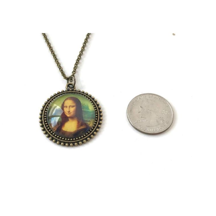 Classic Art Series - Mona Lisa Necklace - Rubbish Restyled